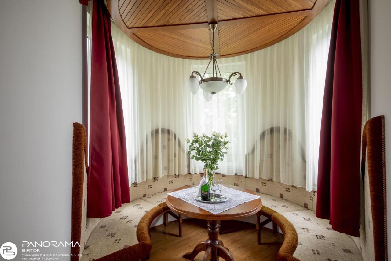 Bed and Breakfast Panorama Birtok - Wellness Panzio, Konferencia Es Rendezvenykoezpont Győrújbarát Exteriér fotografie