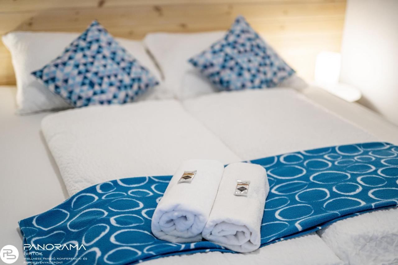 Bed and Breakfast Panorama Birtok - Wellness Panzio, Konferencia Es Rendezvenykoezpont Győrújbarát Exteriér fotografie